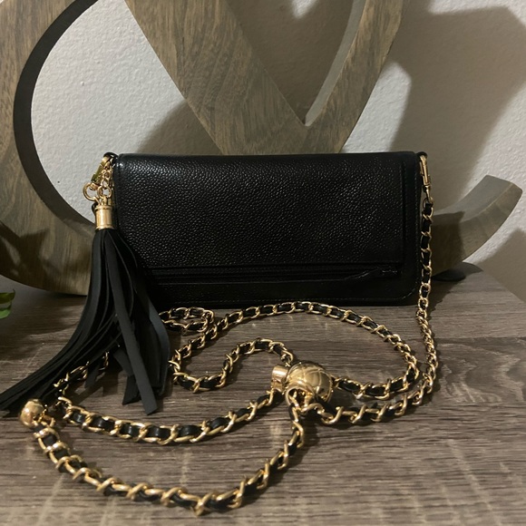 ⚜️💋Chanel Timeless WOC Pearl Crush Crossbody Chain Black / Gold Tone - Picture 4 of 15